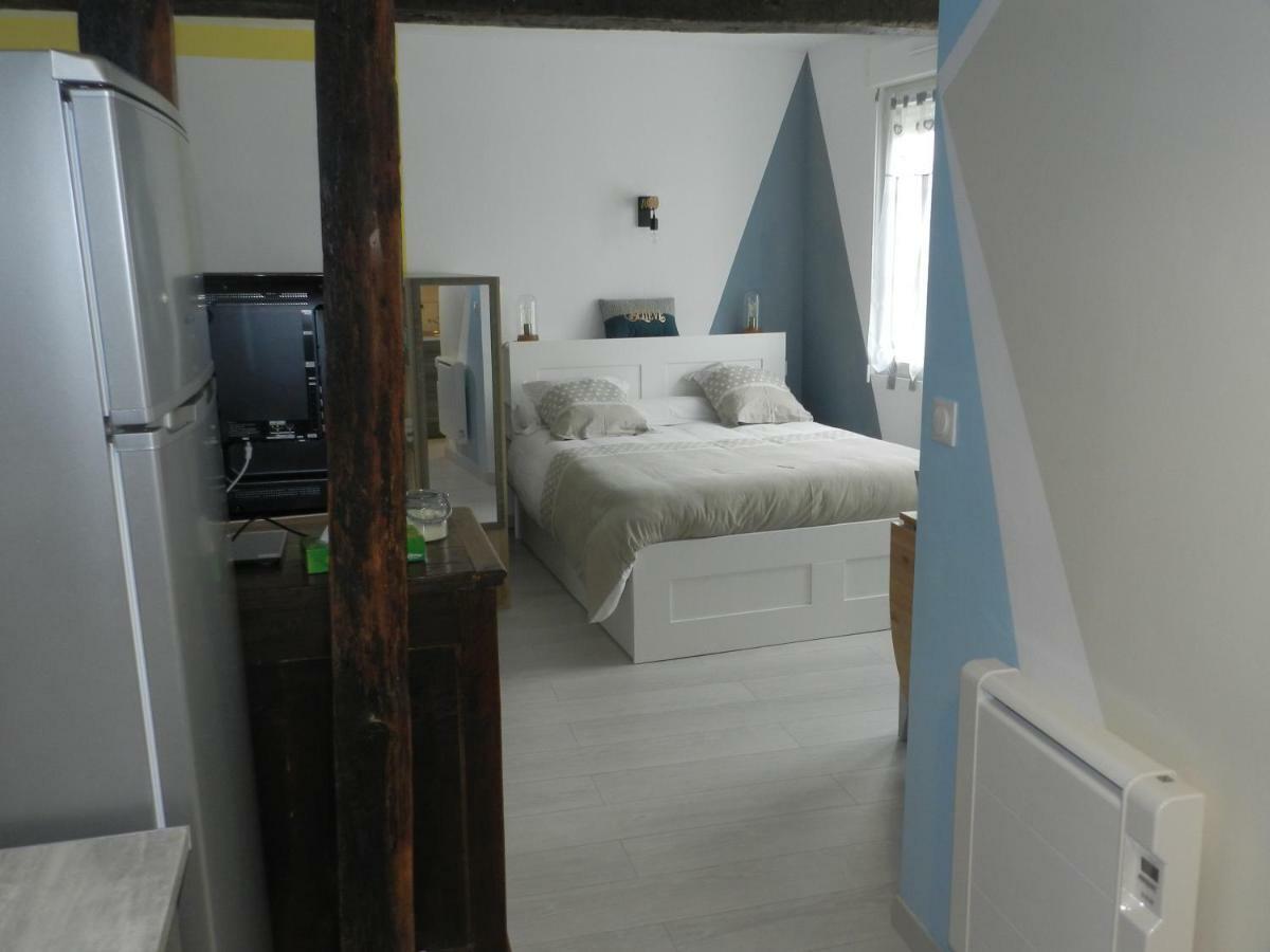L Imprevu Apartment Chartres Exterior photo